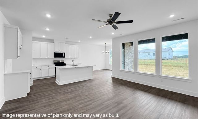 1040 Shine Place, Bentonville, AR 72713