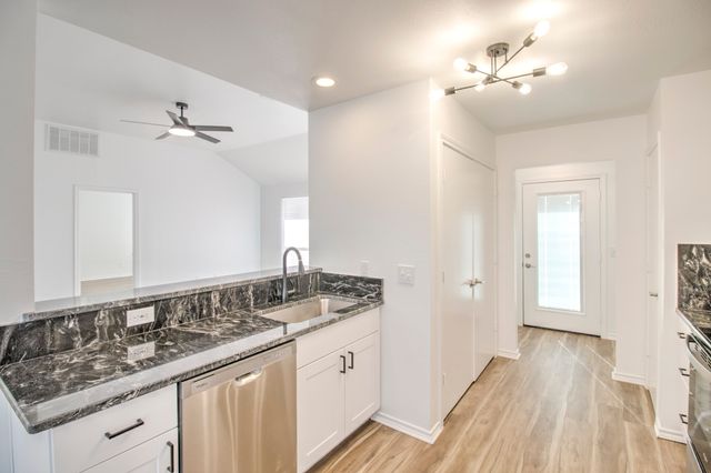 651 Lakeshore Boulevard, Oak Point, TX 75068