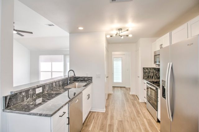 651 Lakeshore Boulevard, Oak Point, TX 75068