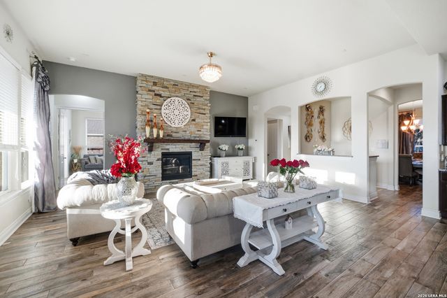 25737 Comanche, San Antonio, TX 78261