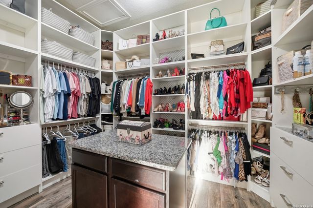 25737 Comanche, San Antonio, TX 78261