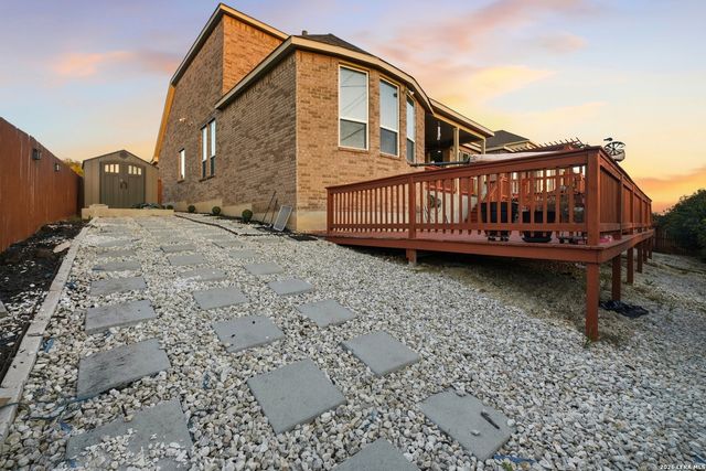 25737 Comanche, San Antonio, TX 78261