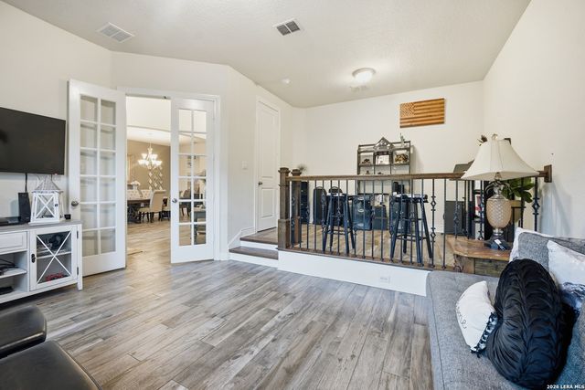 25737 Comanche, San Antonio, TX 78261