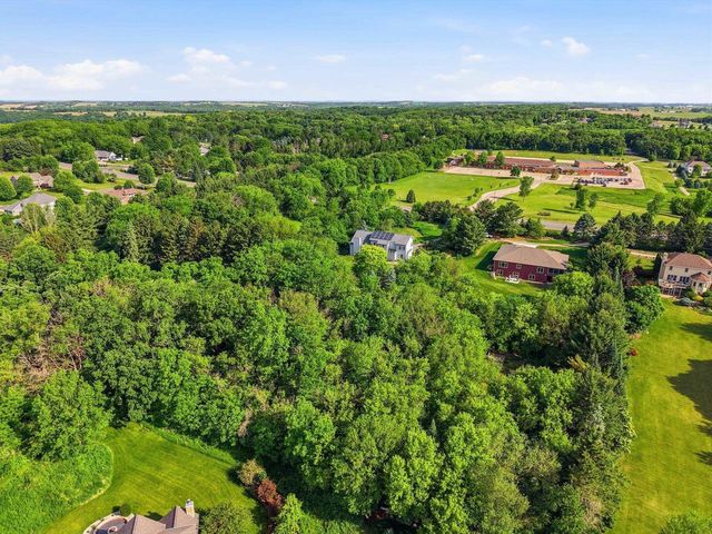8685 Airport Road, Middleton, WI 53562