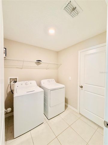 184 ARGYLL DRIVE, Spring Hill, FL 34609