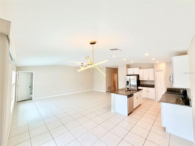 184 ARGYLL DRIVE, Spring Hill, FL 34609