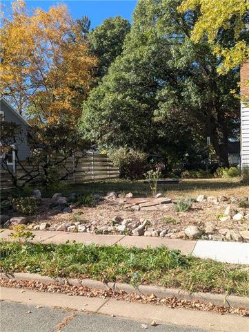 3354 Midway Street, Eau Claire, WI 54703