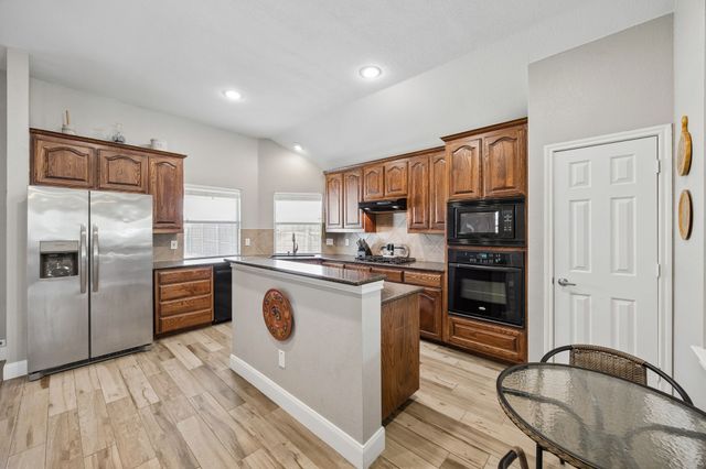 4133 Drexmore Road, Fort Worth, TX 76244