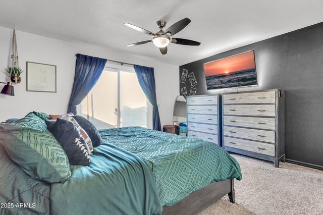 320 W LAGUNA Drive, Tempe, AZ 85282