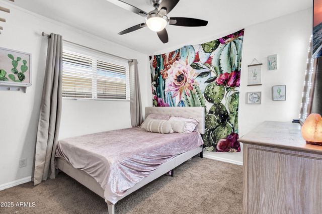 320 W LAGUNA Drive, Tempe, AZ 85282