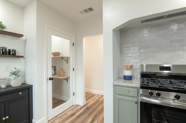 295 N Valentine Avenue, Fresno, CA 93706