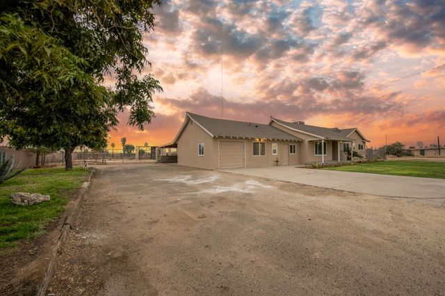 295 N Valentine Avenue, Fresno, CA 93706