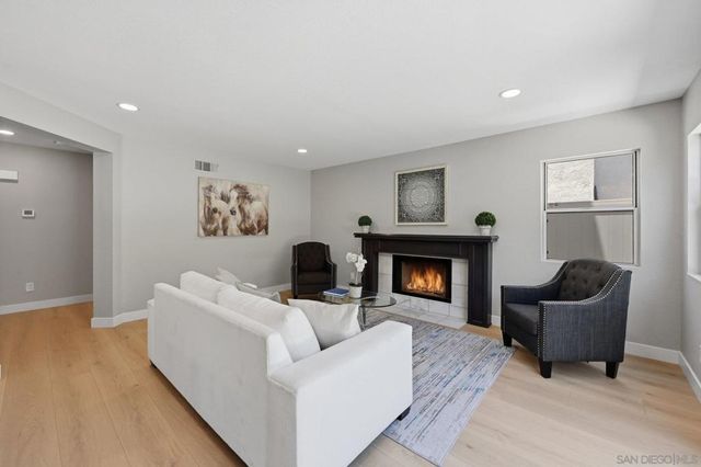 2214 Brookhaven, Vista, CA 92081