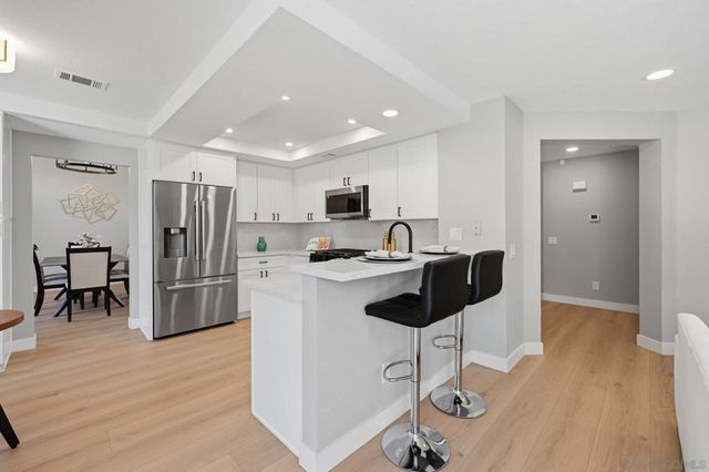 2214 Brookhaven, Vista, CA 92081