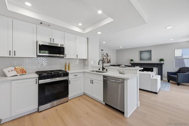 2214 Brookhaven, Vista, CA 92081