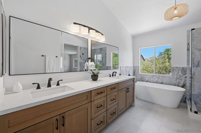 2214 Brookhaven, Vista, CA 92081