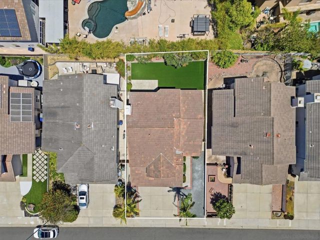 2214 Brookhaven, Vista, CA 92081