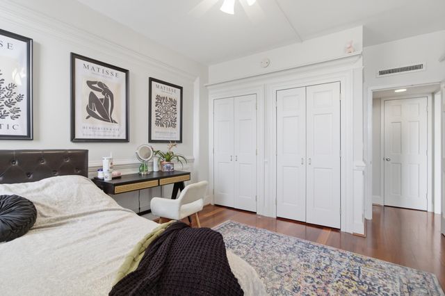 14 Lockwood Drive Apt 3h, Charleston, SC 29401
