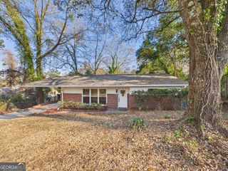 581 Rogers Drive, Macon, GA 31204