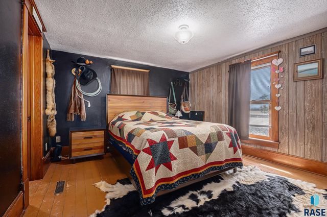 24681 457th Ave, Colton, SD 57018