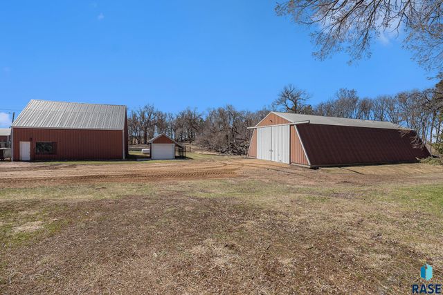 24681 457th Ave, Colton, SD 57018