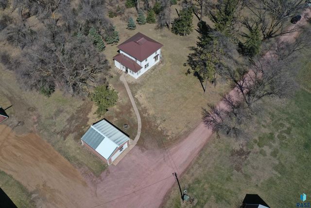 24681 457th Ave, Colton, SD 57018