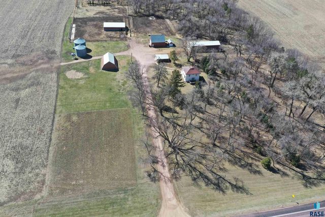24681 457th Ave, Colton, SD 57018