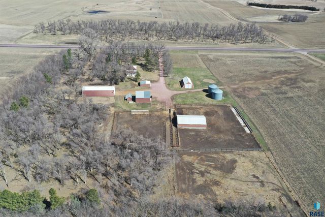 24681 457th Ave, Colton, SD 57018