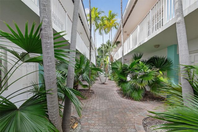 911 Meridian Ave 106, Miami Beach, FL 33139