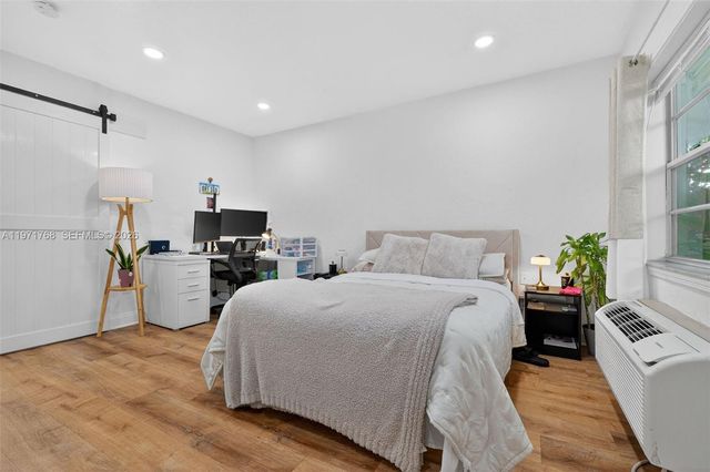 911 Meridian Ave 106, Miami Beach, FL 33139