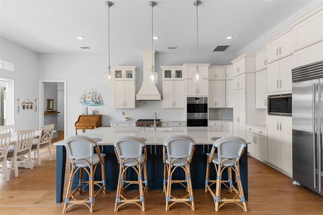 708 PINCKNEY DRIVE, Apollo Beach, FL 33572