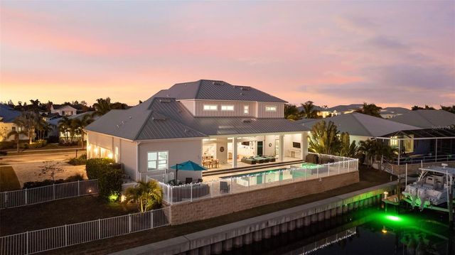 708 PINCKNEY DRIVE, Apollo Beach, FL 33572