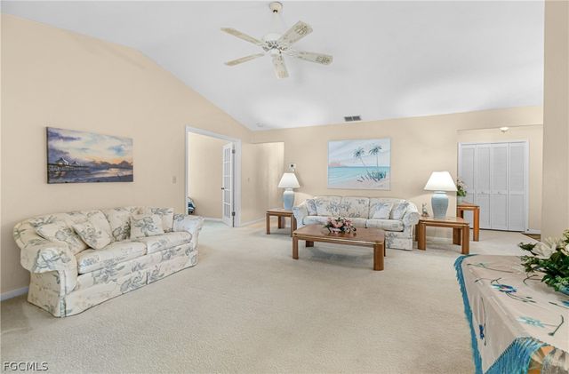 9777 Oakcrest CT, Lehigh Acres, FL 33936