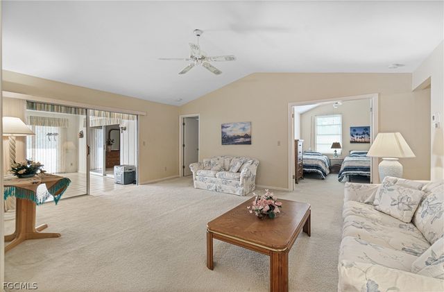 9777 Oakcrest CT, Lehigh Acres, FL 33936