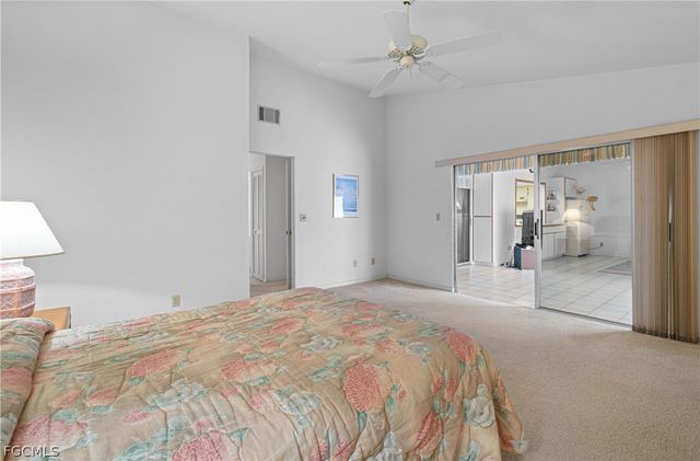 9777 Oakcrest CT, Lehigh Acres, FL 33936