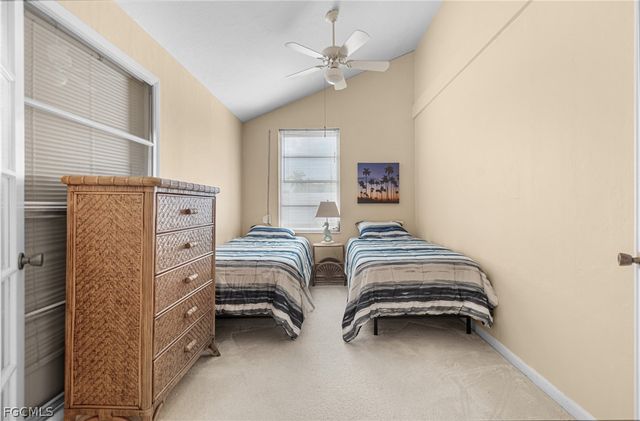 9777 Oakcrest CT, Lehigh Acres, FL 33936