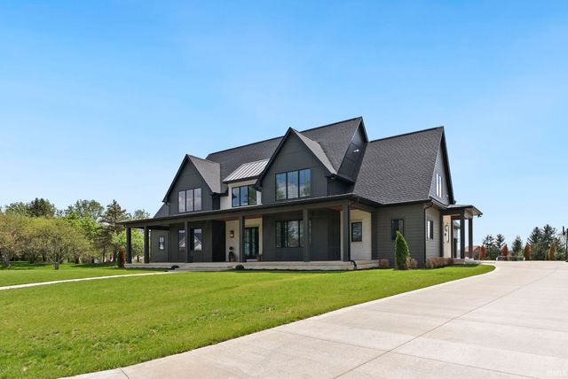 3796 Torrey Pines Parkway, Fort Wayne, IN 46814