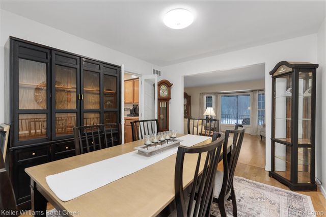 3780 Bass Lake Road, Commerce Charter Township, MI 48382