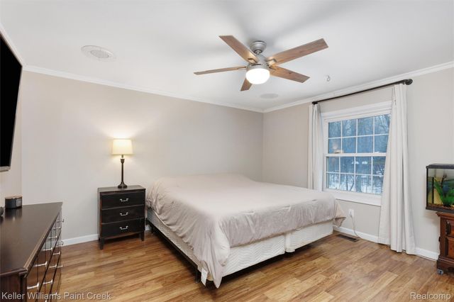 3780 Bass Lake Road, Commerce Charter Township, MI 48382