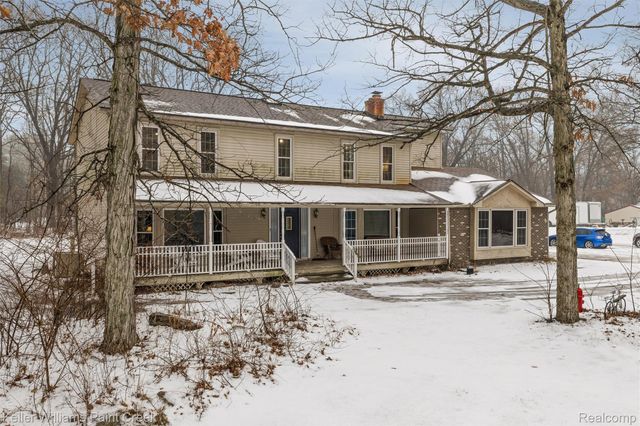 3780 Bass Lake Road, Commerce Charter Township, MI 48382