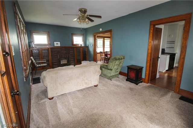 543 W Maple Street, North Canton, OH 44720