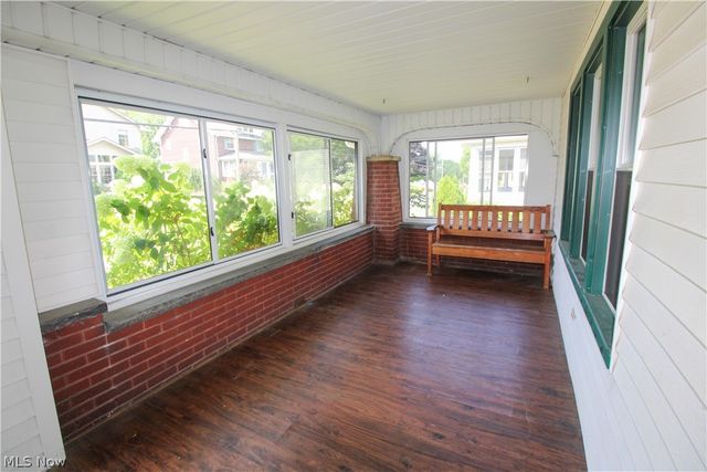 543 W Maple Street, North Canton, OH 44720