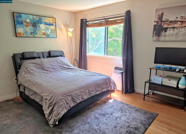 1739 Dalessi Dr, Pinole, CA 94564