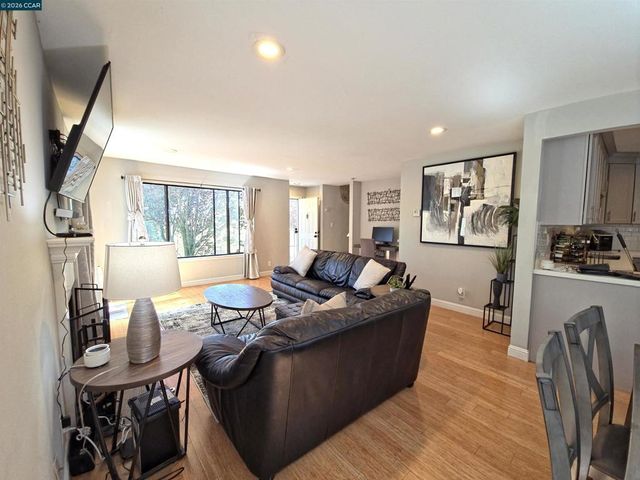 1739 Dalessi Dr, Pinole, CA 94564