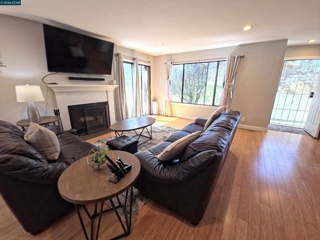 1739 Dalessi Dr, Pinole, CA 94564