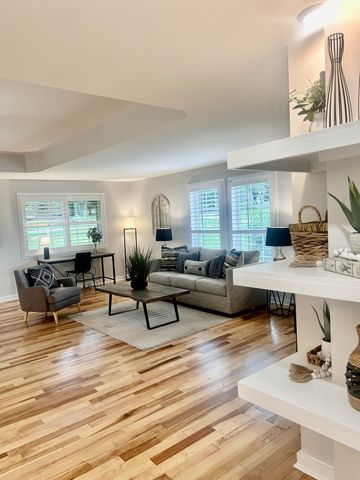 1059 S Cross Bridges Rd, Mount Pleasant, TN 38474