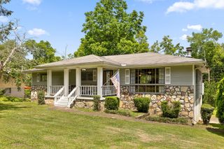 1215 John Ross Road, Chattanooga, TN 37412