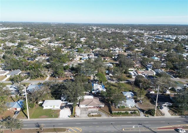 975 S TUTTLE AVENUE, Sarasota, FL 34237