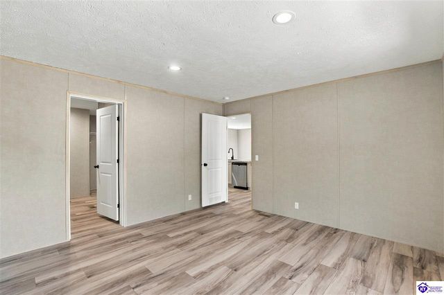 4451 Berrytown Road, Rineyville, KY 40162