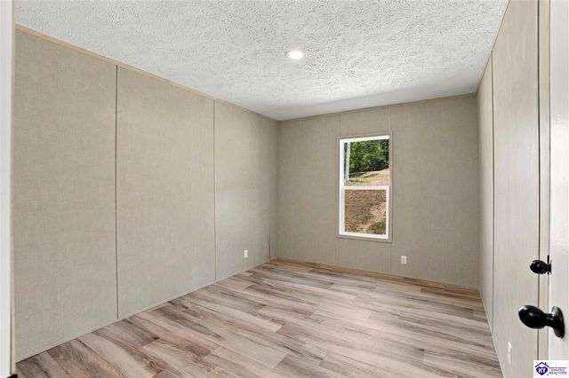 4451 Berrytown Road, Rineyville, KY 40162